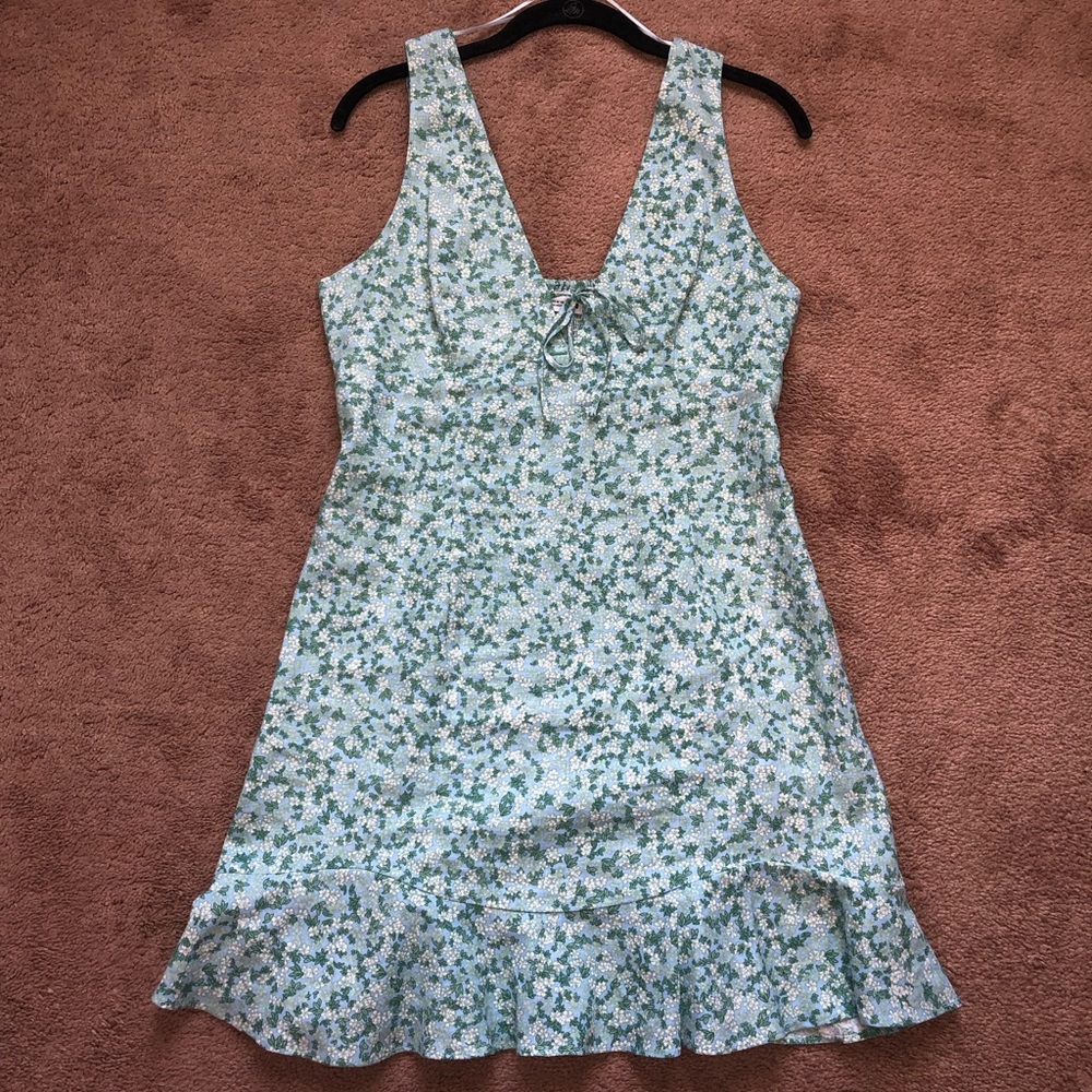 Zara mini dress in size M